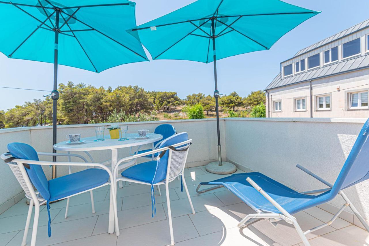 Apartments Villa Tribunj Трибунь Экстерьер фото