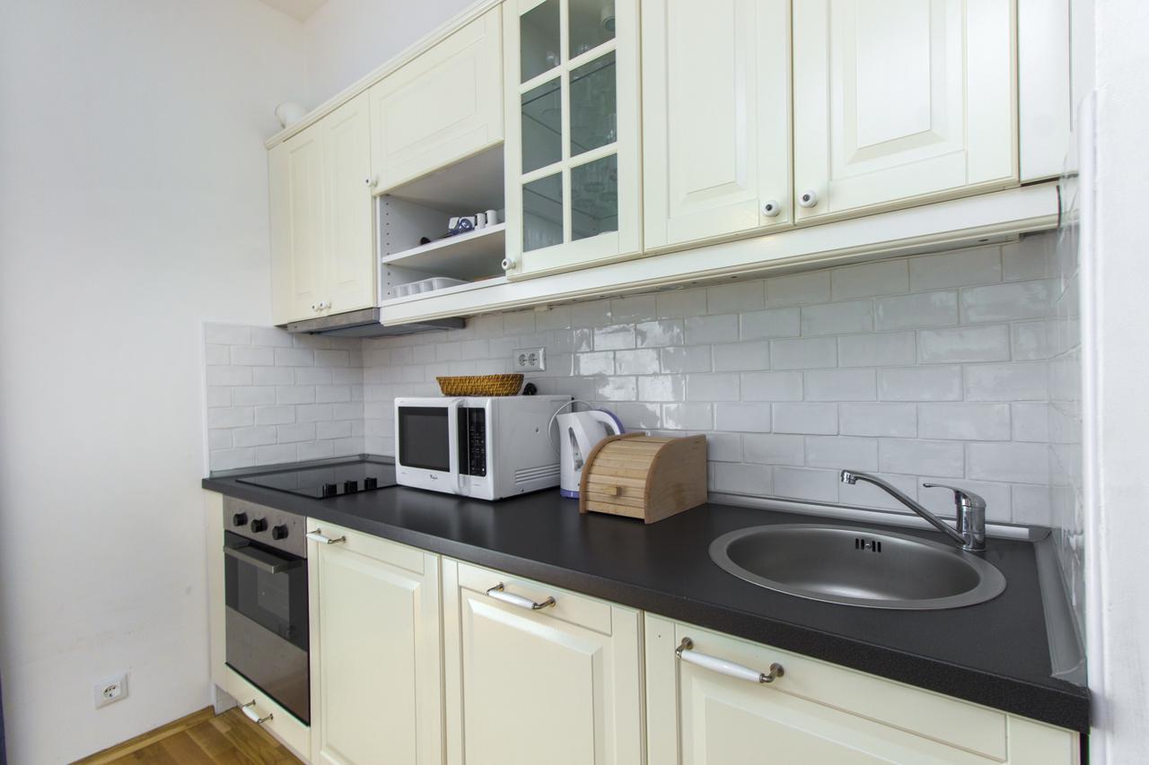 Apartments Villa Tribunj Трибунь Экстерьер фото
